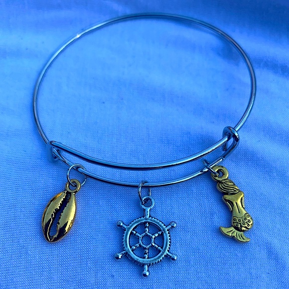 Handmade Jewelry - Brand New! Handmade! Adjustable Charm Bangle Bracelet!